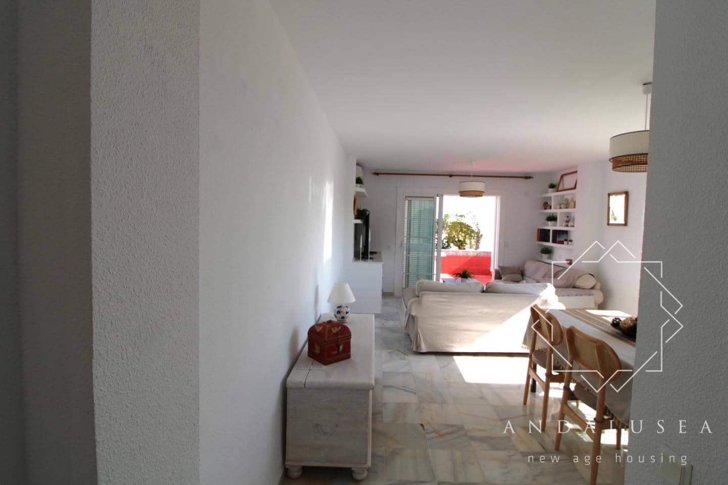 2 soveværelse Lejlighed til leje i Mojacar med swimmingpool - € 850 (Ref: 9258219)