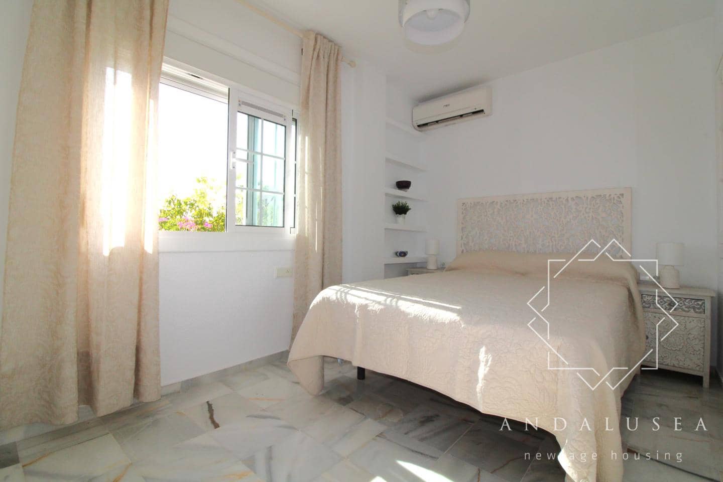 2 soveværelse Lejlighed til leje i Mojacar med swimmingpool - € 850 (Ref: 9258219)