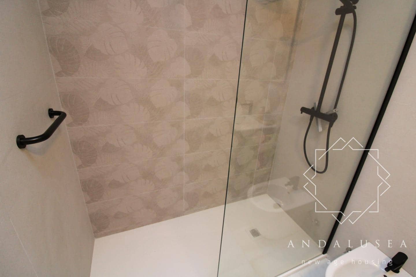 2 soveværelse Lejlighed til leje i Mojacar med swimmingpool - € 850 (Ref: 9258219)