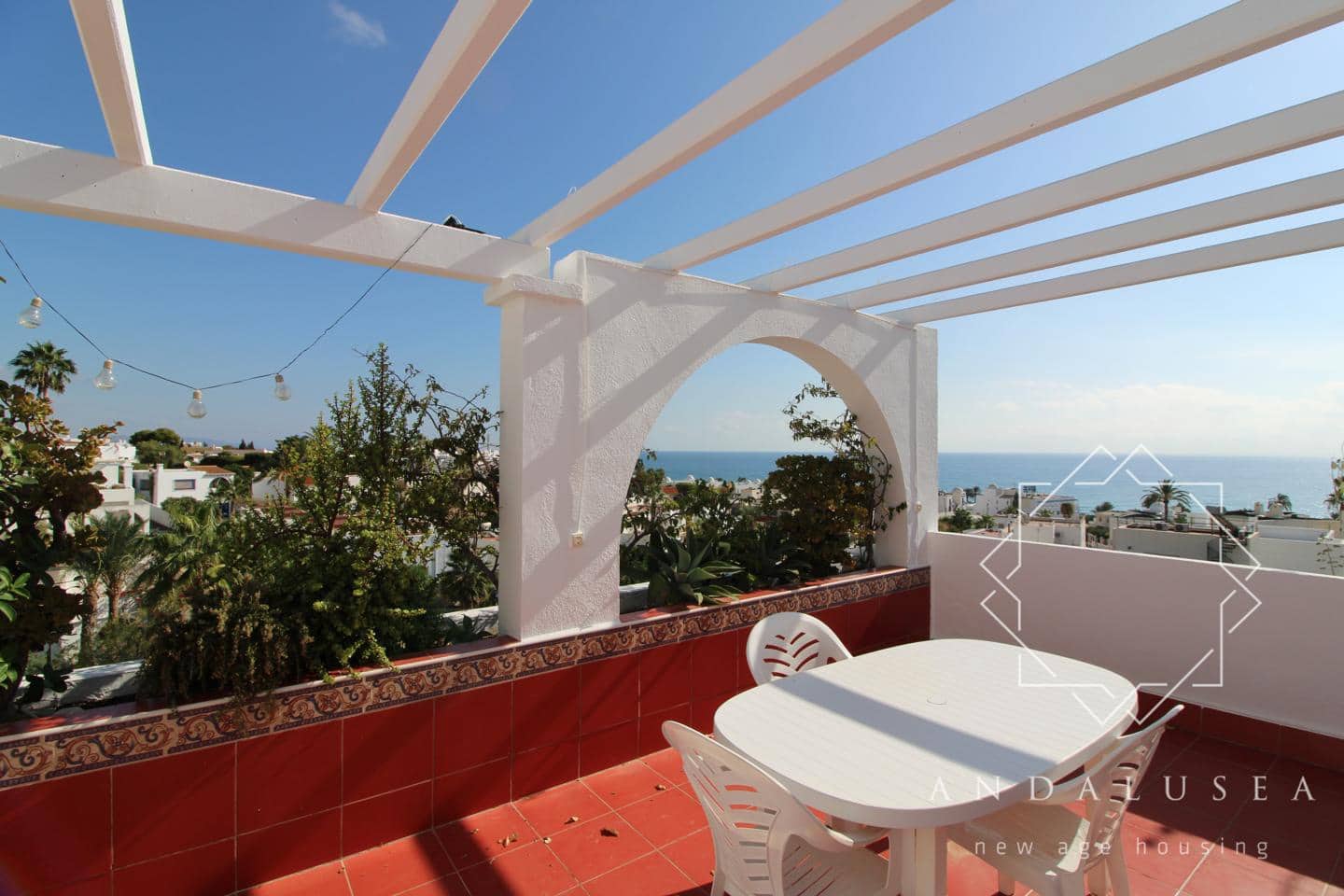 2 soveværelse Lejlighed til leje i Mojacar med swimmingpool - € 850 (Ref: 9258219)