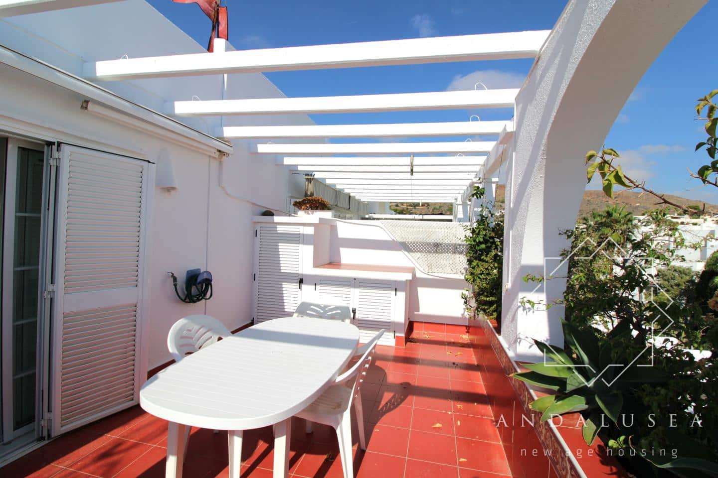 2 soveværelse Lejlighed til leje i Mojacar med swimmingpool - € 850 (Ref: 9258219)