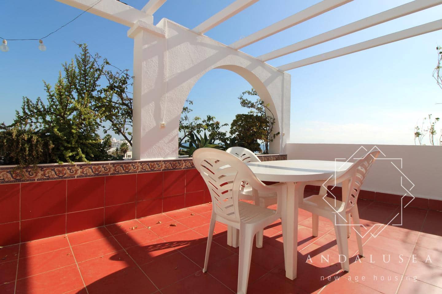 2 soveværelse Lejlighed til leje i Mojacar med swimmingpool - € 850 (Ref: 9258219)