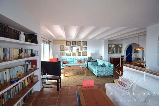 4 bedroom Villa for sale in Mojácar with pool - € 550,000 (Ref: 9278599)