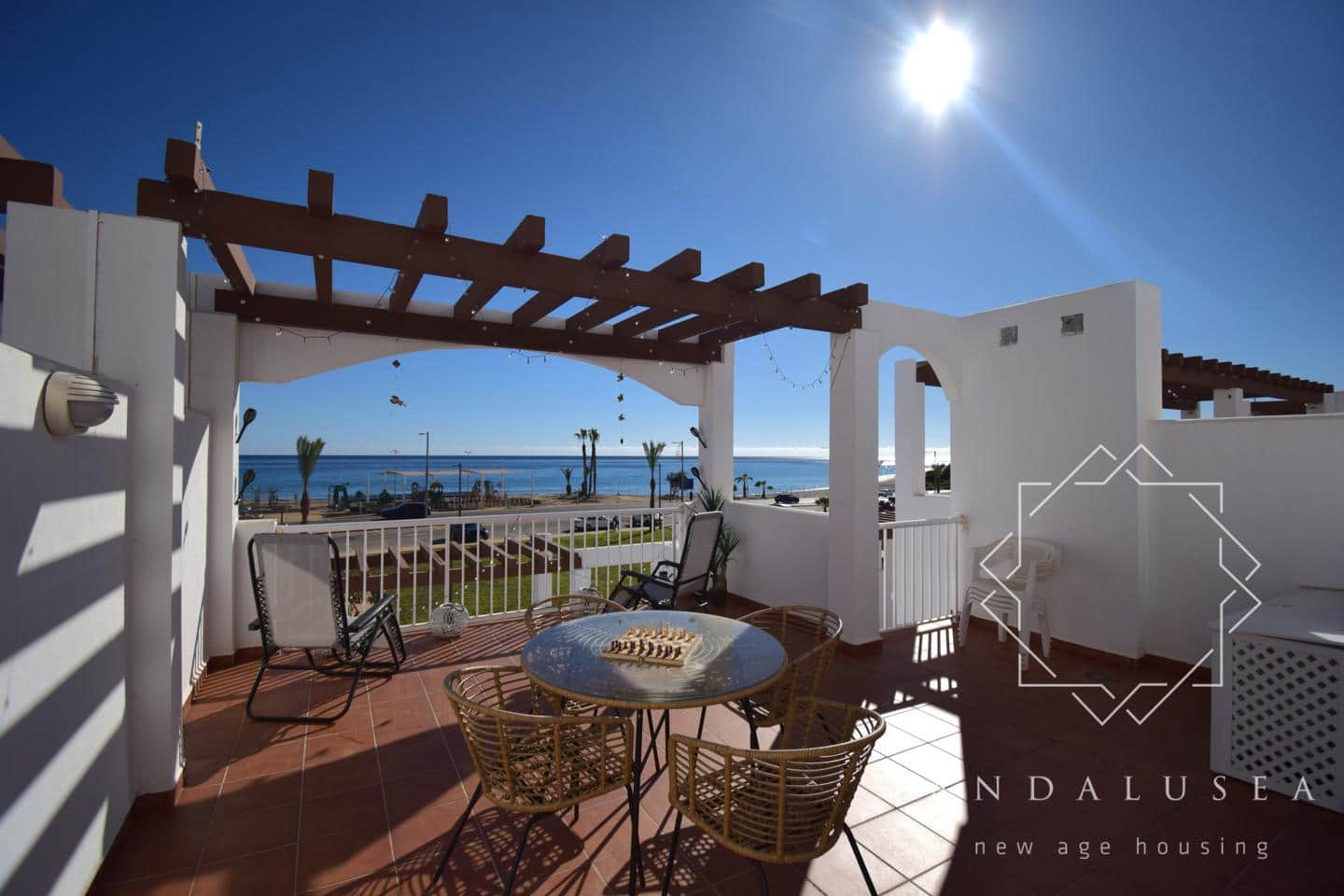 3 Zimmer Wohnung zu vermieten in Almeria Stadt - 1.500 € (Ref: 9443990)