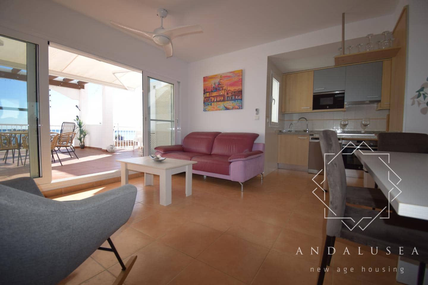 3 Zimmer Wohnung zu vermieten in Almeria Stadt - 1.500 € (Ref: 9443990)