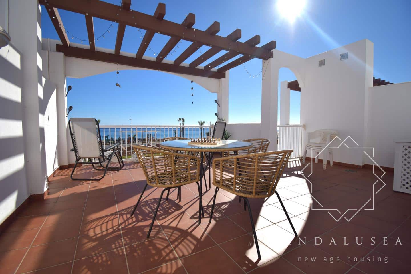 3 Zimmer Wohnung zu vermieten in Almeria Stadt - 1.500 € (Ref: 9443990)