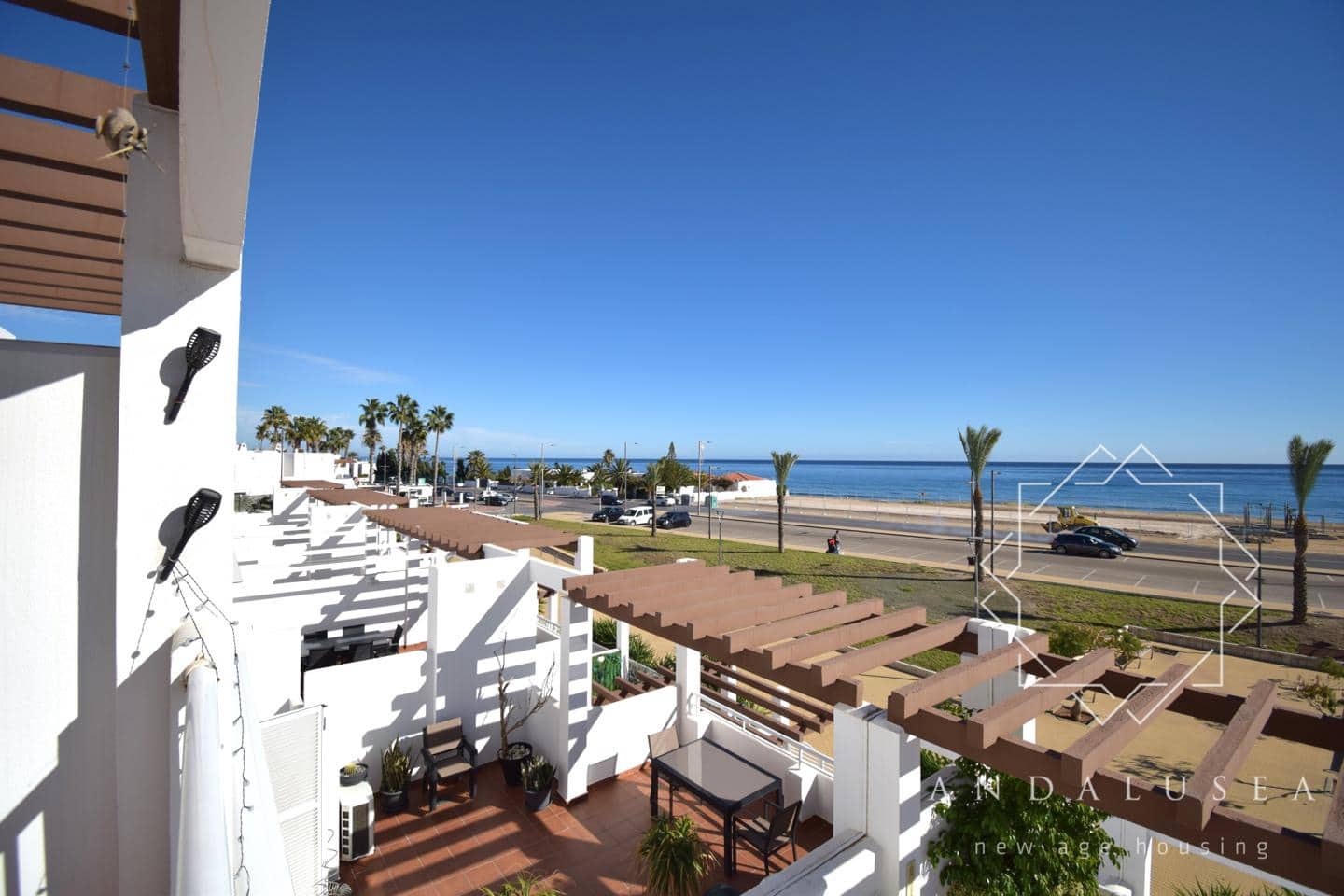 3 Zimmer Wohnung zu vermieten in Almeria Stadt - 1.500 € (Ref: 9443990)