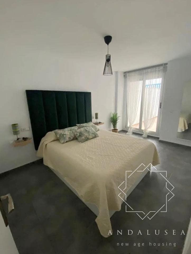 2 quarto Apartamento para arrendar em Carboneras - 725 € (Ref: 9470711)