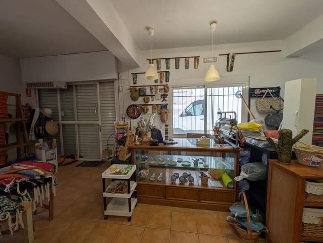 1 bedroom Business for rent in Mojácar - € 1,700 (Ref: 9524984)