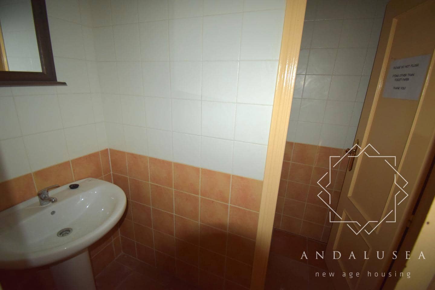 3 quarto Empresa para venda em Almeria cidade - 79 000 € (Ref: 9541943)
