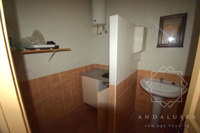 3 quarto Empresa para venda em Nueva Almería - Cortijo Grande - Vega de Acá, Almeria cidade - 79 000 € (Ref: 9541943)