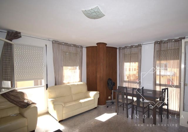Piso de 3 habitaciones en Garrucha en venta con piscina - 185.000 € (Ref: 9610178)