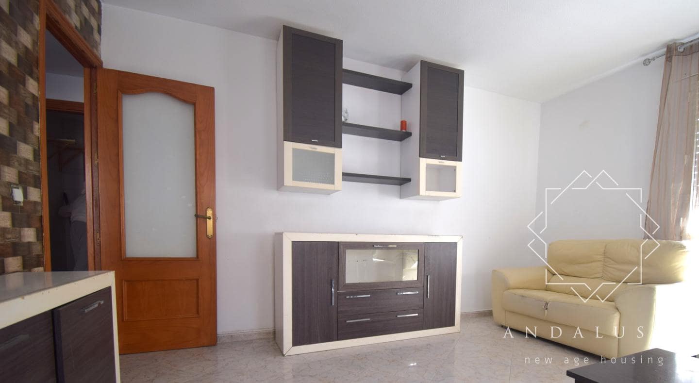 Piso de 3 habitaciones en Garrucha en venta con piscina - 185.000 € (Ref: 9610178)