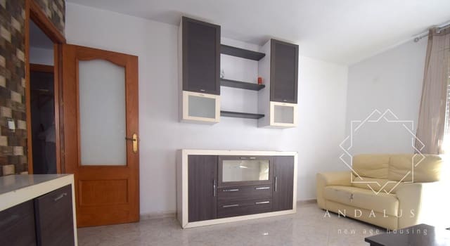 Piso de 3 habitaciones en Garrucha en venta con piscina - 185.000 € (Ref: 9610178)