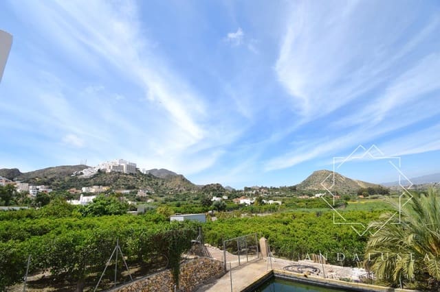 Chalet de 6 habitaciones en Mojácar en venta - 825.000 € (Ref: 9618191)