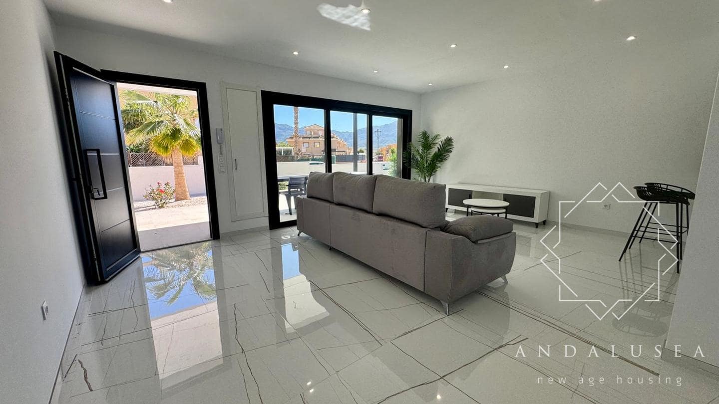 2 soveværelse Villa til salg i Los Gallardos med swimmingpool - € 324.000 (Ref: 9665350)