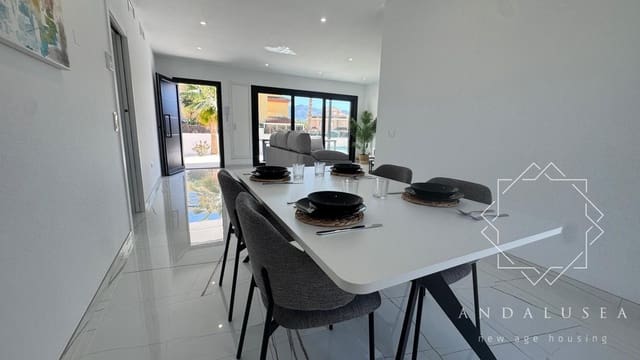 2 soveværelse Villa til salg i Los Gallardos med swimmingpool - € 324.000 (Ref: 9665350)