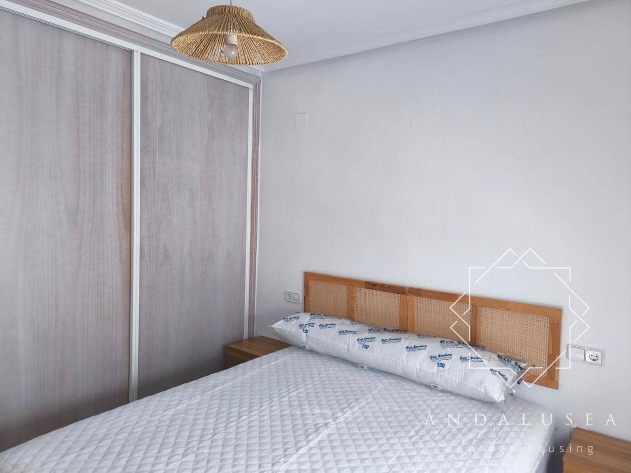 2 slaapkamer Flat te huur in Mojacar met zwembad - € 750 (Ref: 9774368)