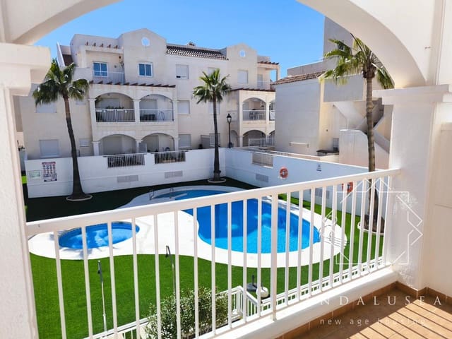 2 slaapkamer Flat te huur in Mojácar met zwembad - € 750 (Ref: 9774368)