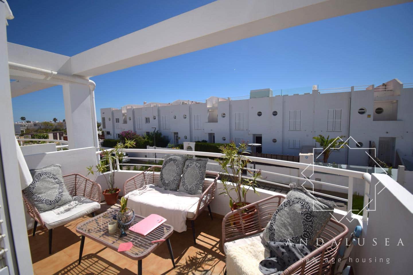 2 slaapkamer Flat te koop in Mojacar met zwembad - € 235.000 (Ref: 9793745)
