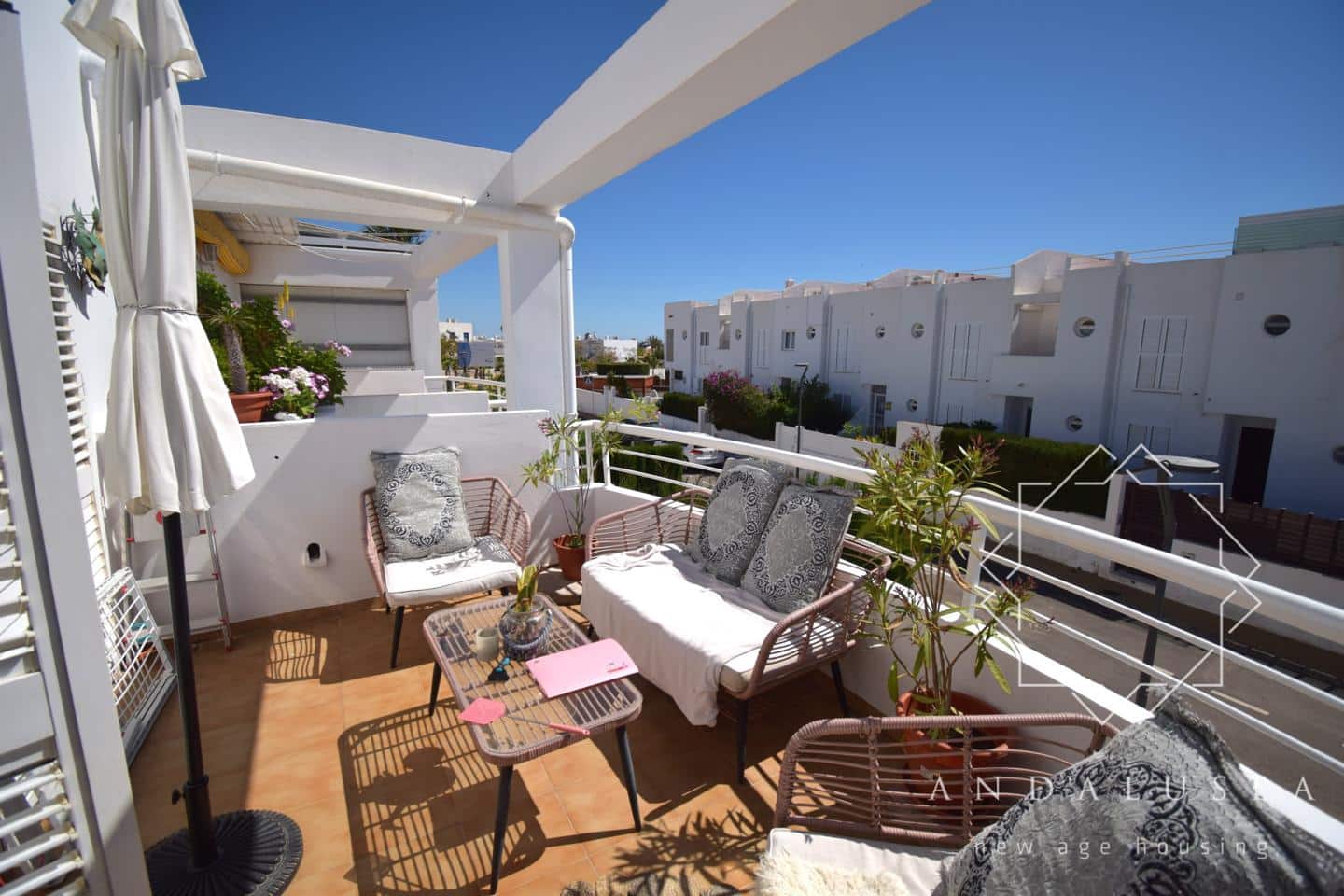 2 slaapkamer Flat te koop in Mojacar met zwembad - € 235.000 (Ref: 9793745)