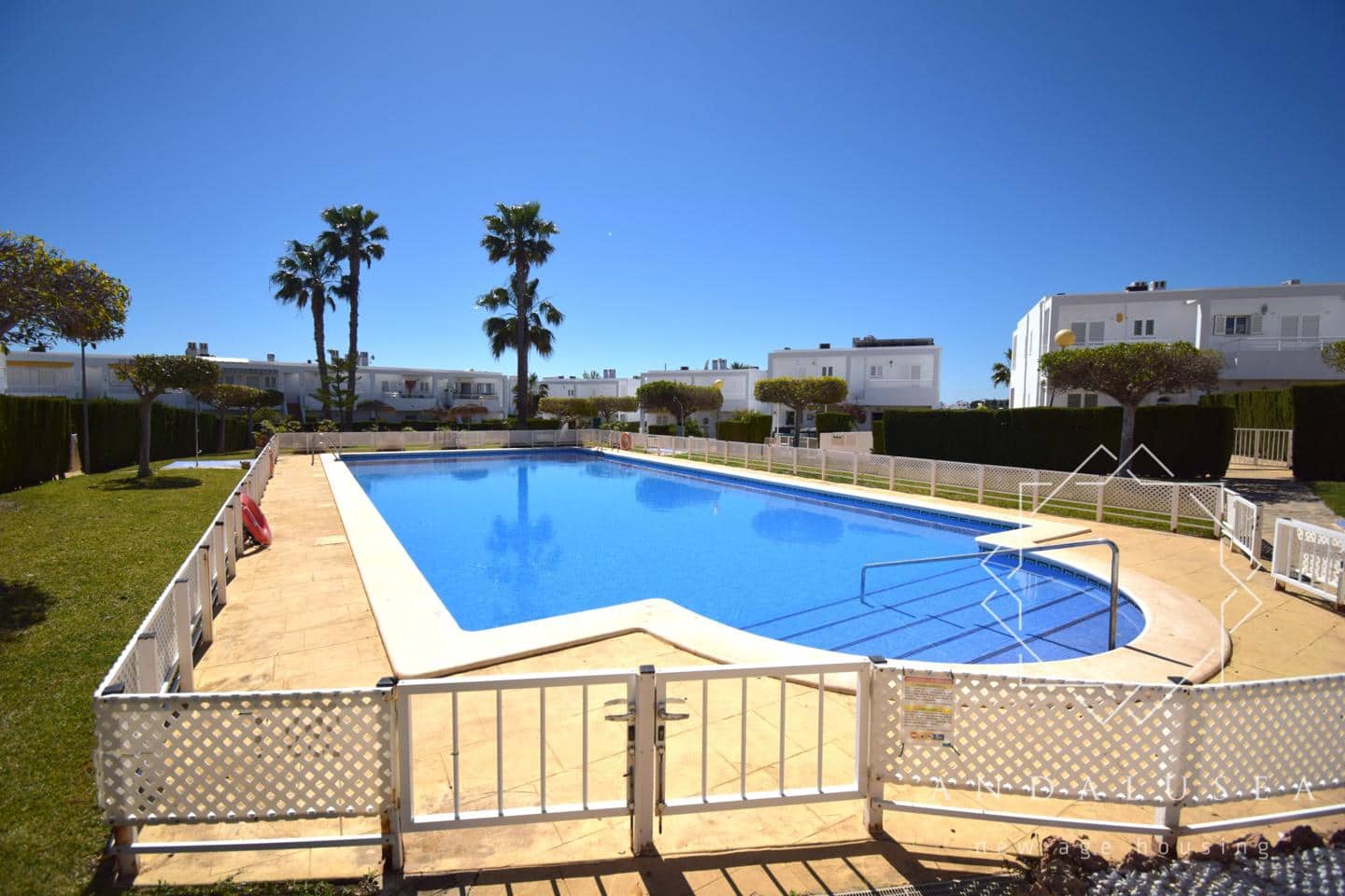 2 slaapkamer Flat te koop in Mojacar met zwembad - € 235.000 (Ref: 9793745)
