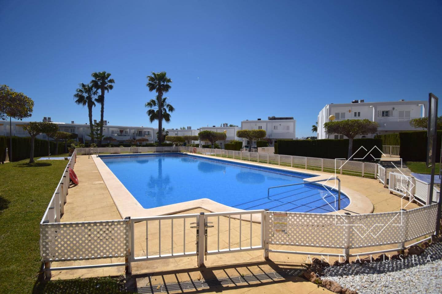 2 slaapkamer Flat te koop in Mojacar met zwembad - € 235.000 (Ref: 9793745)
