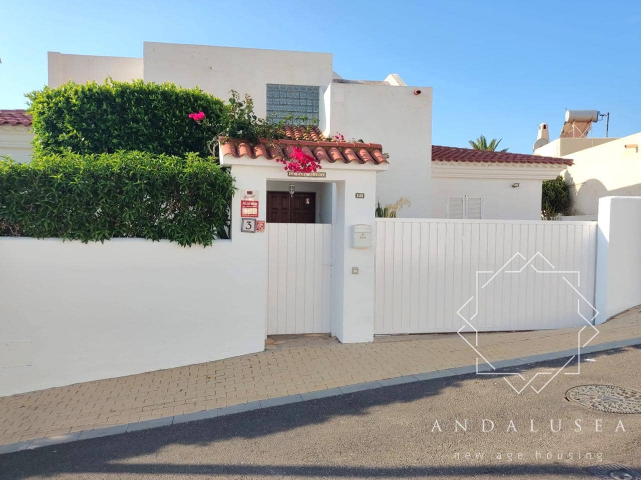 4 makuuhuone Huvila myytävänä paikassa Mojacar mukana uima-altaan - 745 000 € (Ref: 9798226)