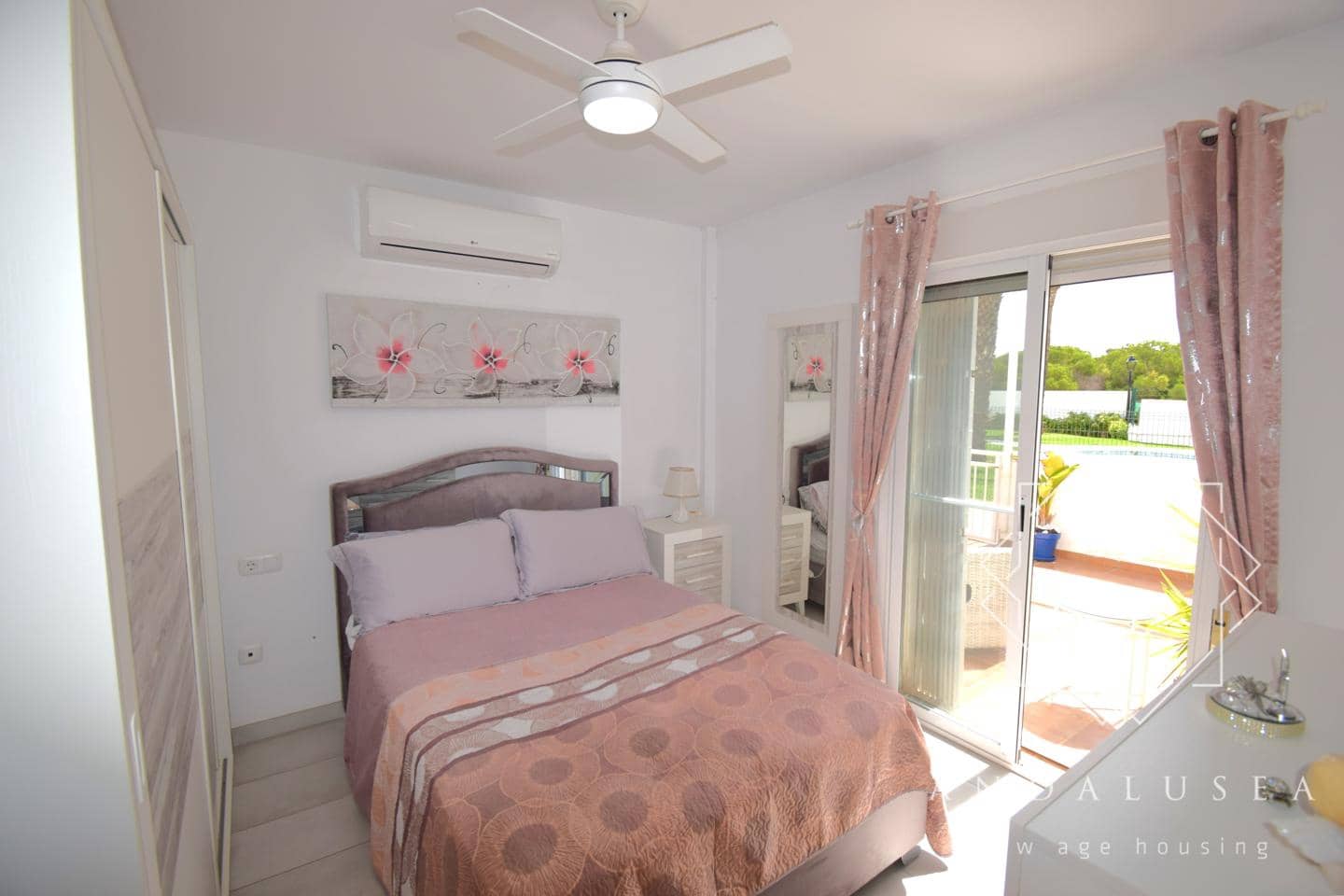 3 bedroom Flat for sale in Mojacar with pool - € 239,900 (Ref: 9819088)