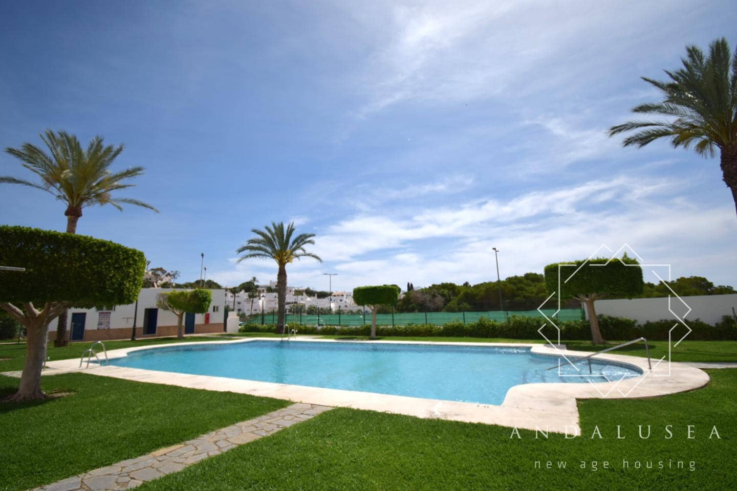 3 bedroom Flat for sale in Mojacar with pool - € 239,900 (Ref: 9819088)