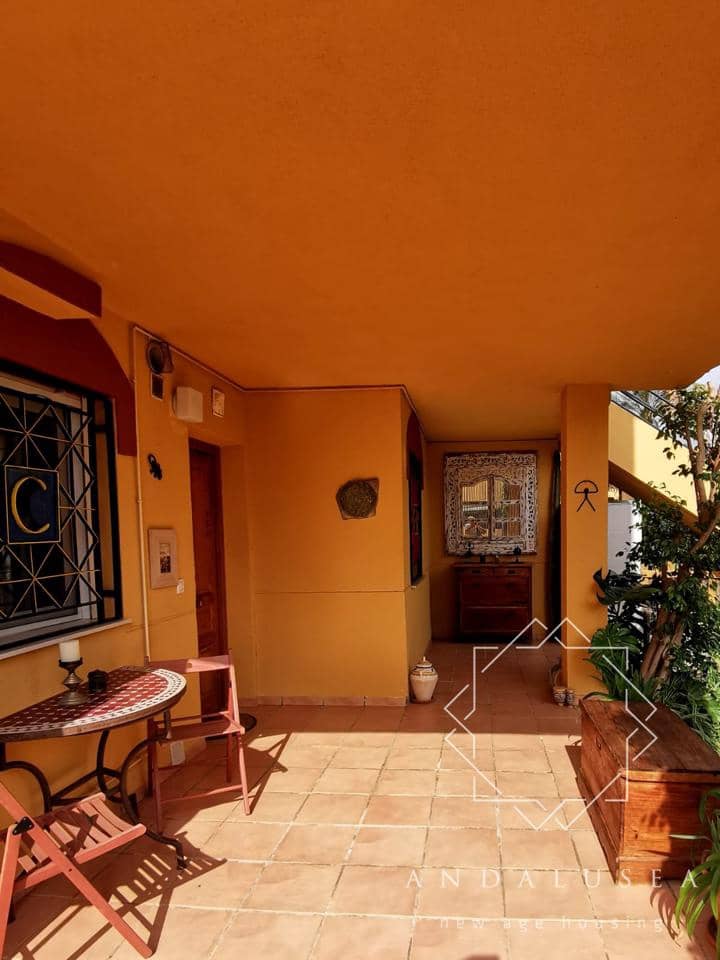 2 bedroom Flat for sale in Los Gallardos with pool - € 139,000 (Ref: 9841505)