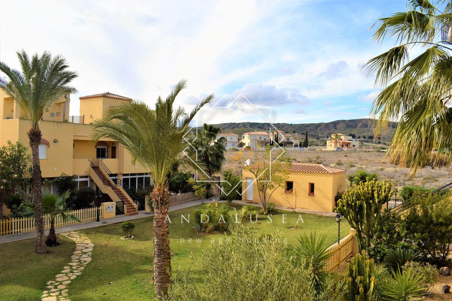 2 bedroom Flat for sale in Los Gallardos with pool - € 139,000 (Ref: 9841505)