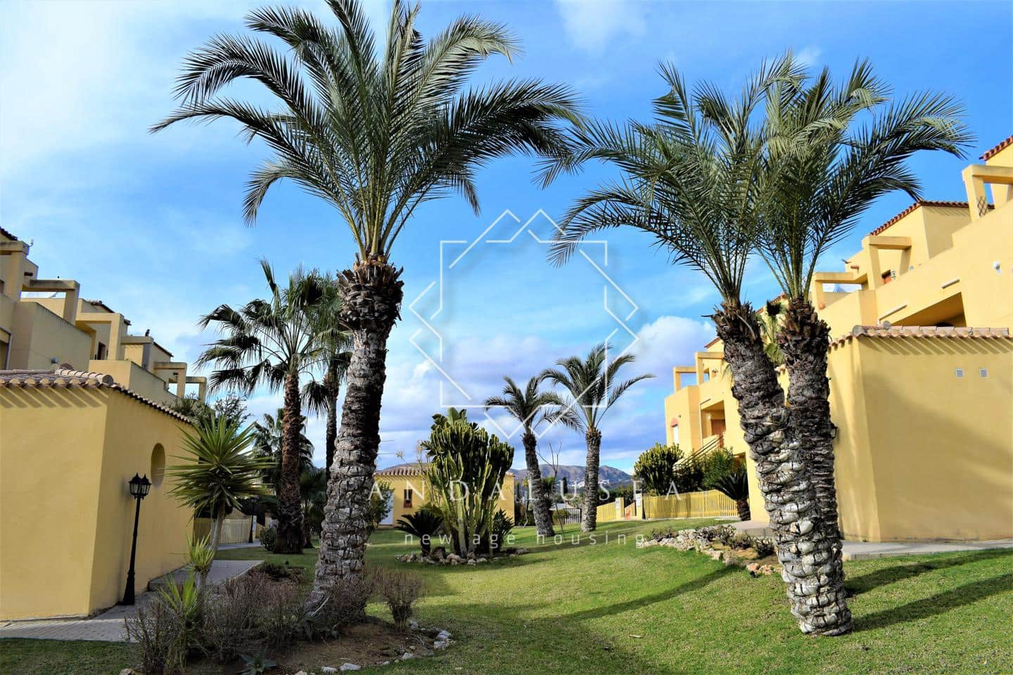 2 bedroom Flat for sale in Los Gallardos with pool - € 139,000 (Ref: 9841505)