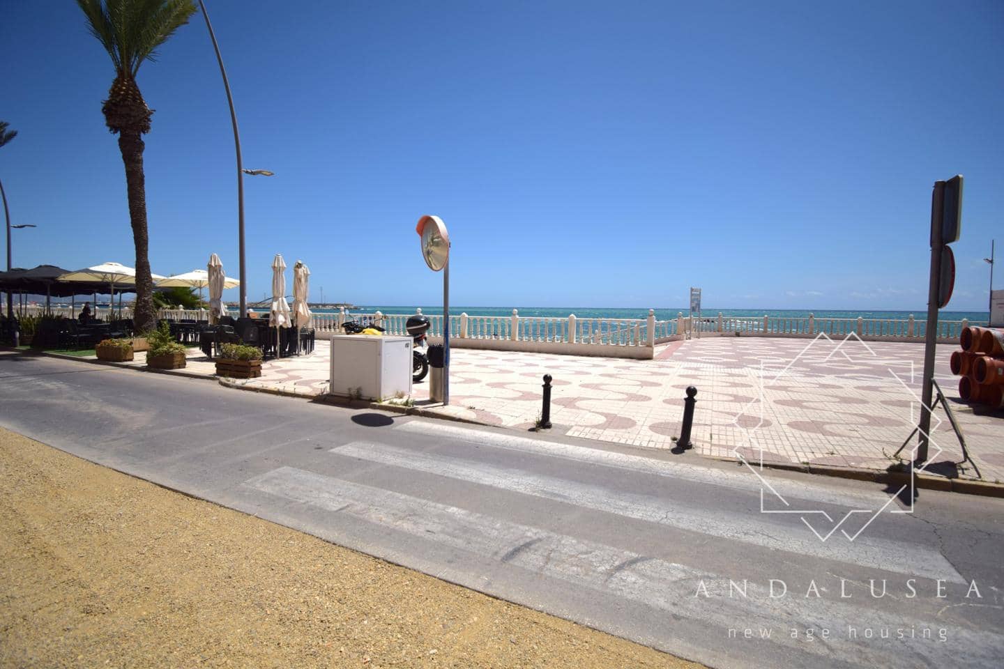 1 bedroom Business for sale in Garrucha - € 175,000 (Ref: 9902297)