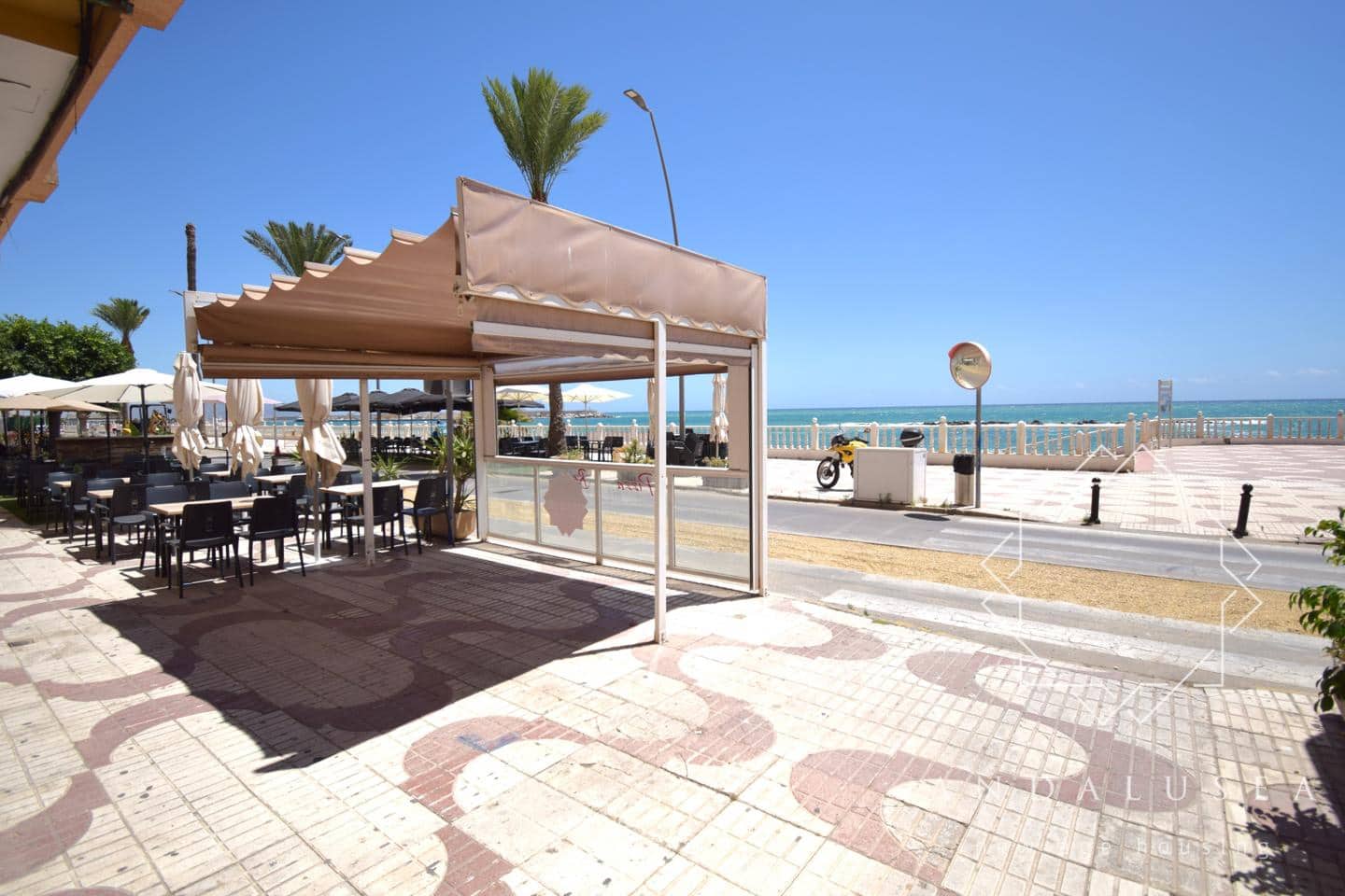 1 bedroom Business for sale in Garrucha - € 175,000 (Ref: 9902297)