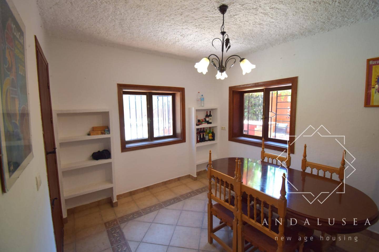 6 soveværelse Villa til salg i Mojacar med swimmingpool garage - € 595.000 (Ref: 9918936)