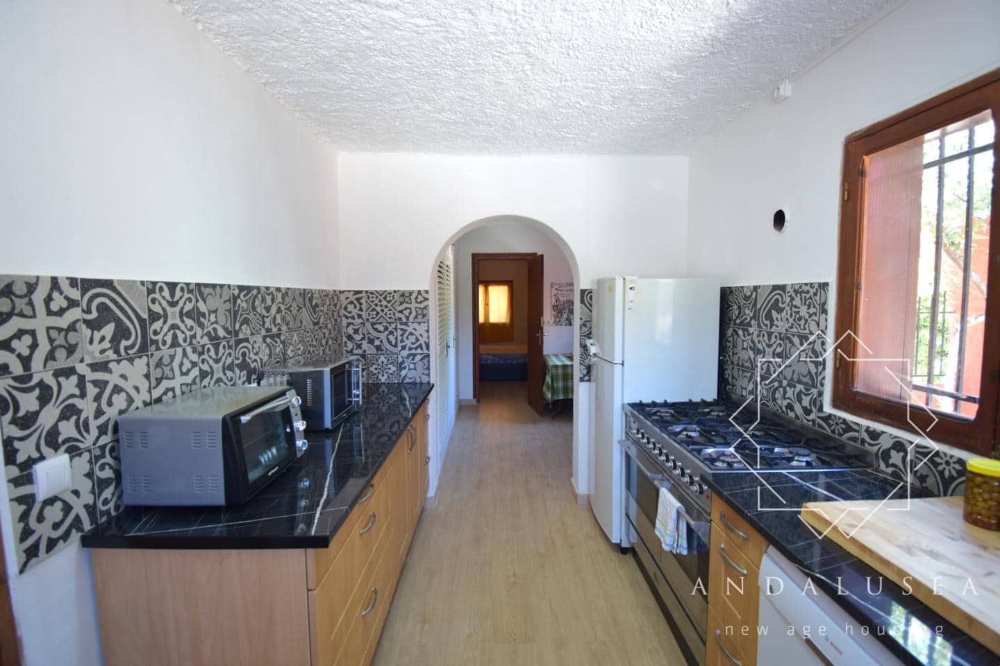 6 soveværelse Villa til salg i Mojacar med swimmingpool garage - € 595.000 (Ref: 9918936)