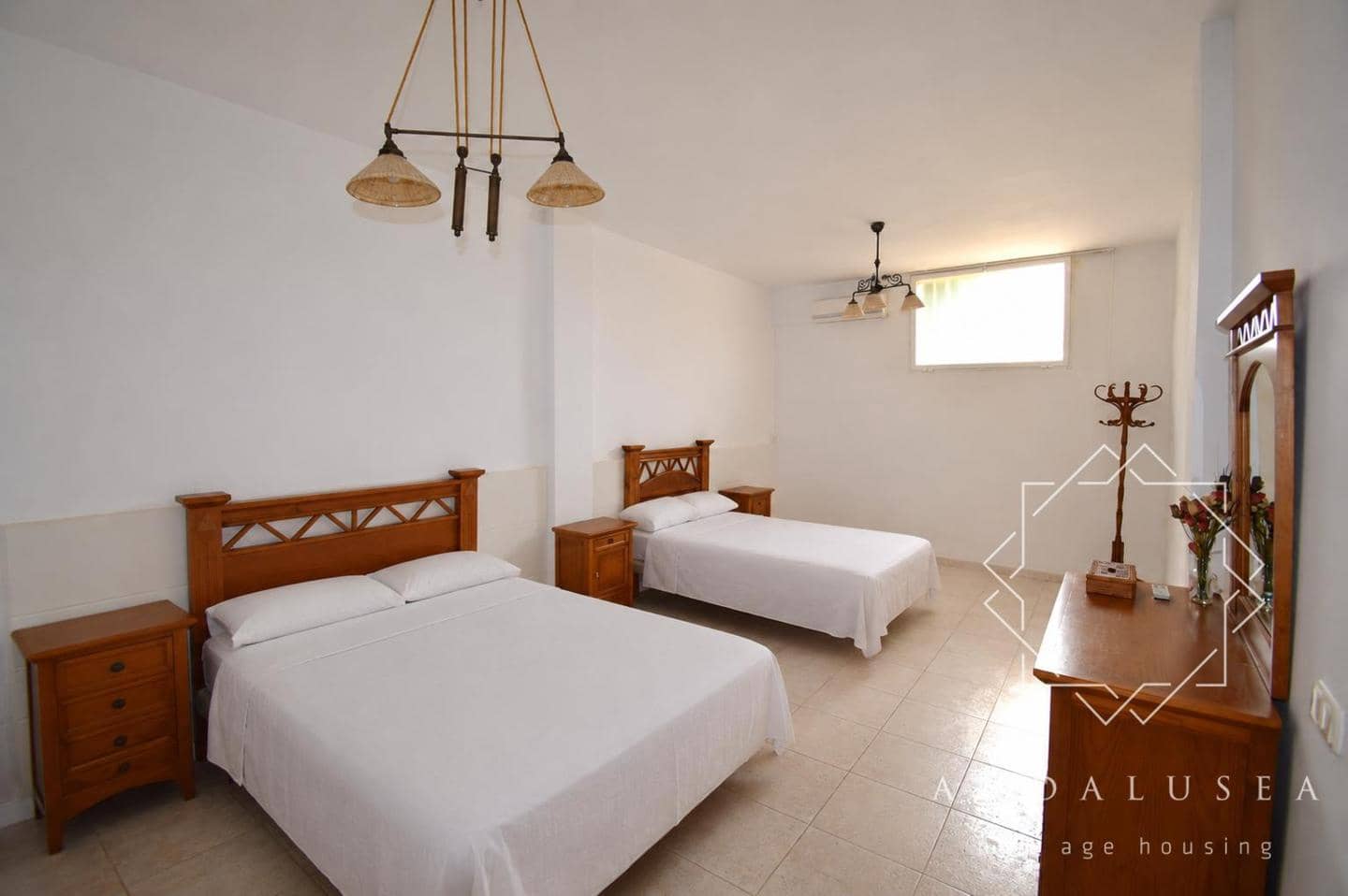 4 bedroom Villa for sale in Mojacar - € 450,000 (Ref: 9938598)
