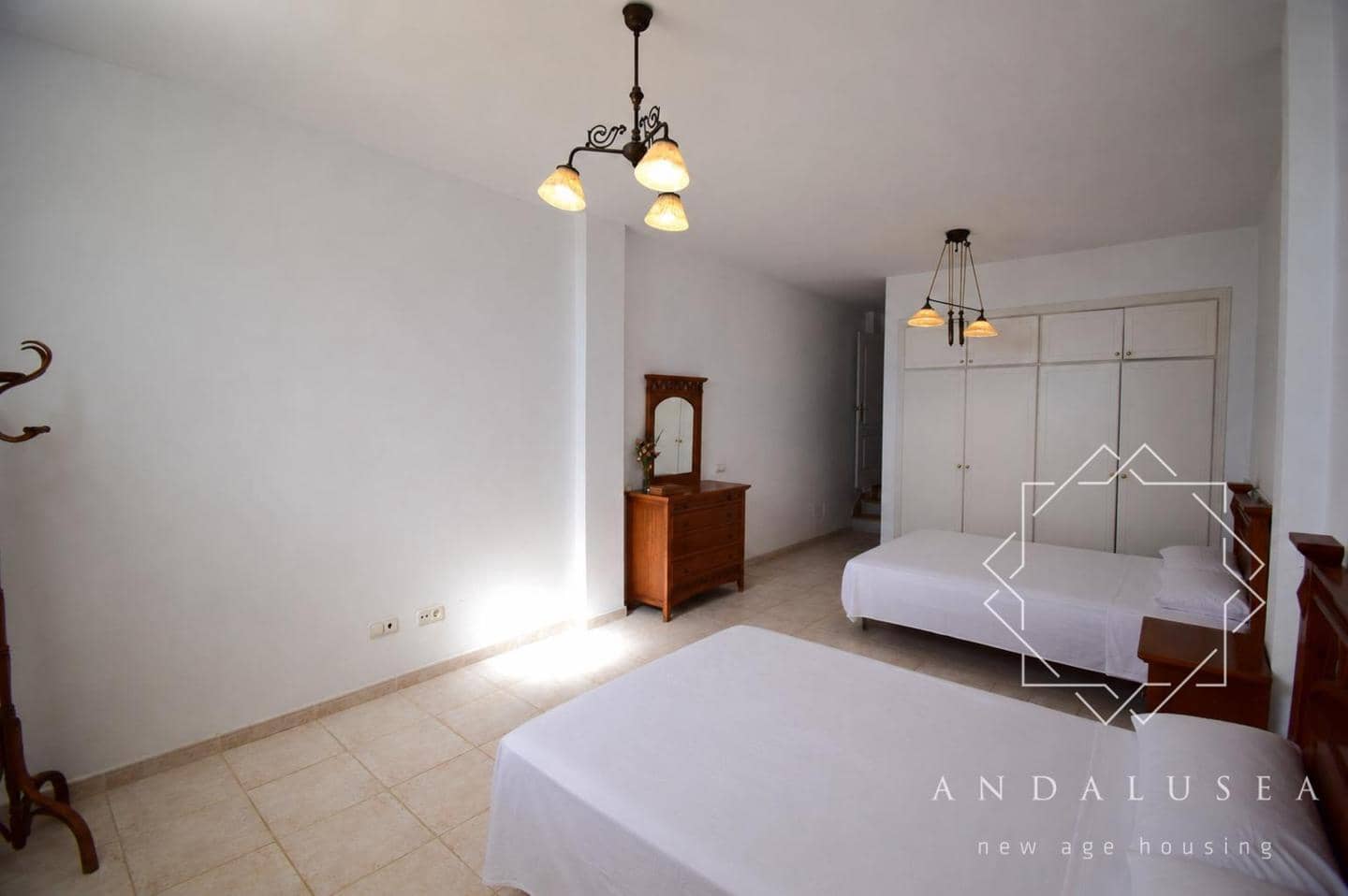 4 bedroom Villa for sale in Mojacar - € 450,000 (Ref: 9938598)