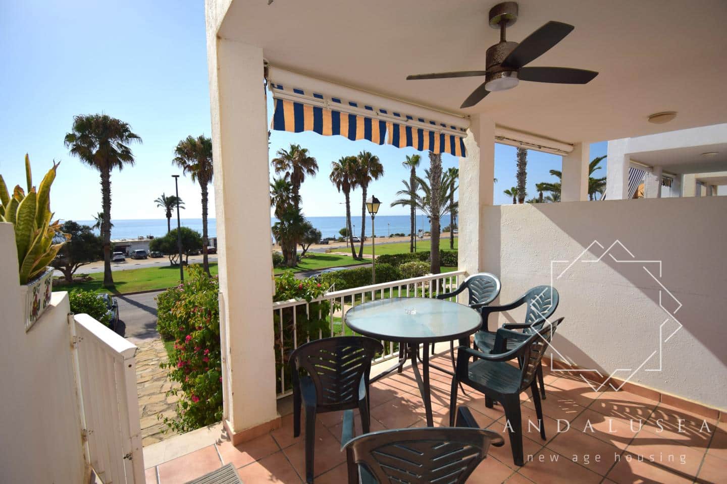 4 bedroom Villa for sale in Mojacar - € 450,000 (Ref: 9938598)