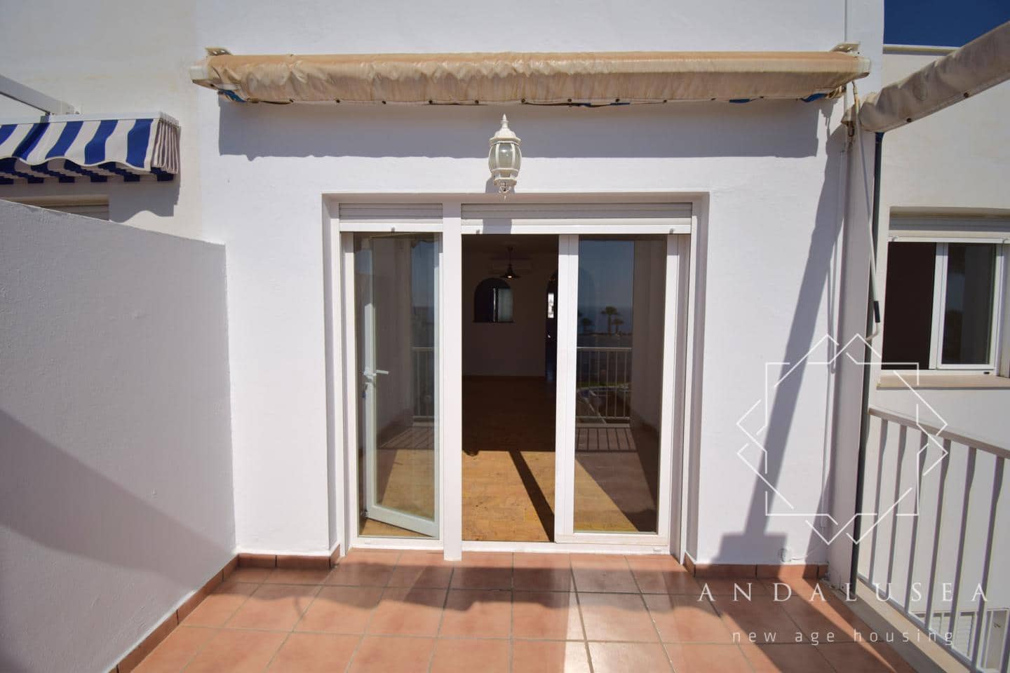 3 soverom Leilighet til salgs i Mojacar med svømmebasseng garasje - € 349 000 (Ref: 9948795)