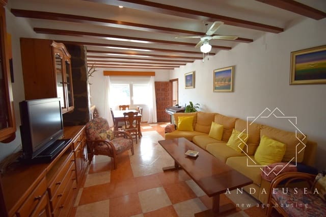 Chalet de 4 habitaciones en Mojácar en venta - 590.000 € (Ref: 9961241)