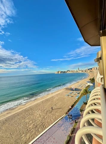 4 bedroom Apartment for sale in Poniente, Benidorm with garage - € 550,000 (Ref: 9453702)