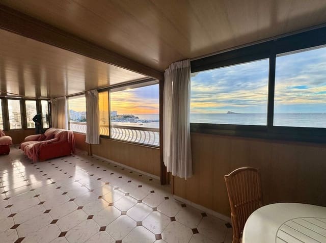 4 bedroom Apartment for sale in Poniente, Benidorm with garage - € 550,000 (Ref: 9453702)