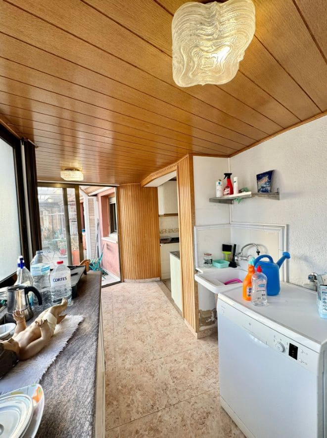 4 bedroom Apartment for sale in Benidorm with garage - € 550,000 (Ref: 9453702)