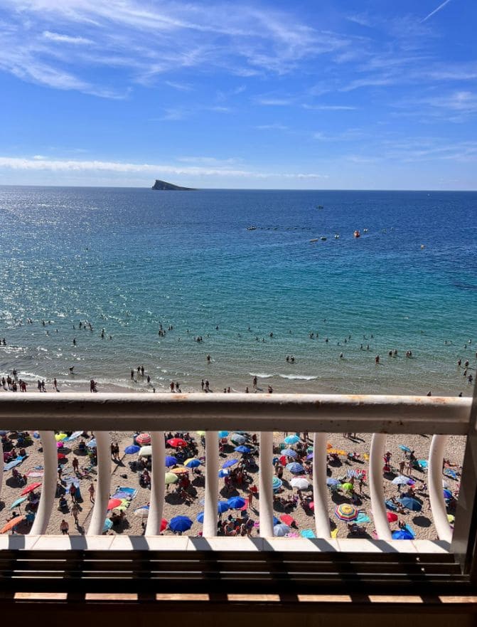 4 bedroom Apartment for sale in Benidorm with garage - € 550,000 (Ref: 9453702)