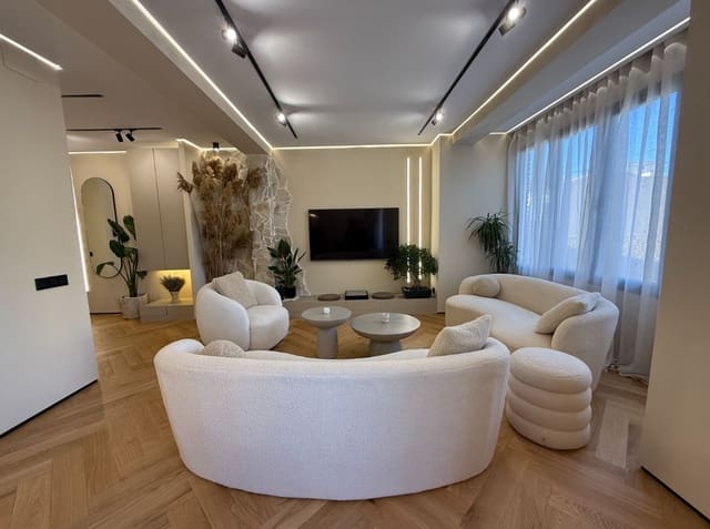 3 bedroom Apartment for sale in Alicante / Alacant city - € 643,000 (Ref: 9453706)