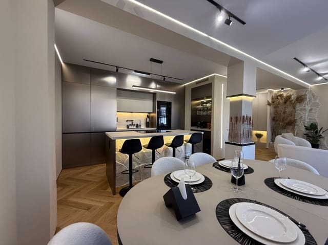 3 bedroom Apartment for sale in Alicante / Alacant city - € 643,000 (Ref: 9453706)