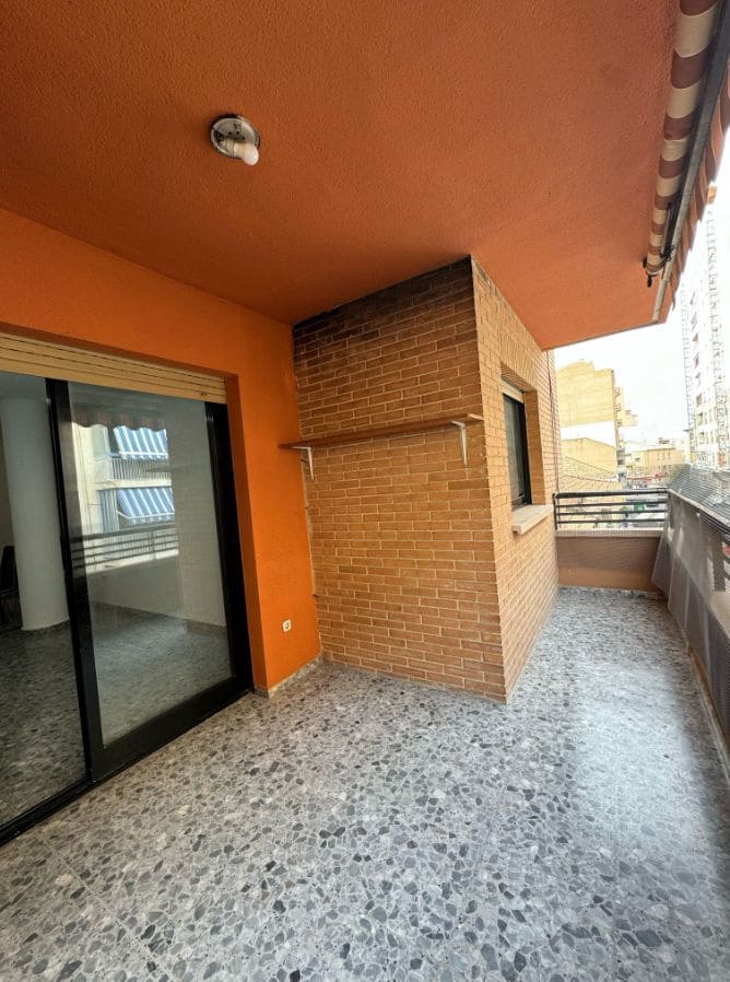 Apartamento de 4 habitaciones en La Villajoyosa / Vila Joiosa en venta - 395.000 € (Ref: 9453708)