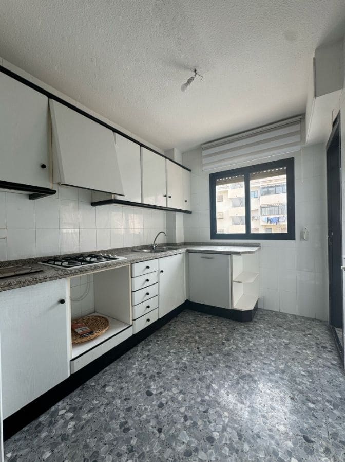 Apartamento de 4 habitaciones en La Villajoyosa / Vila Joiosa en venta - 395.000 € (Ref: 9453708)